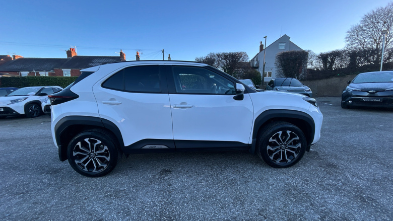 Toyota Yaris Cross 1.5 Hybrid Design 5dr CVT Hybrid Estate